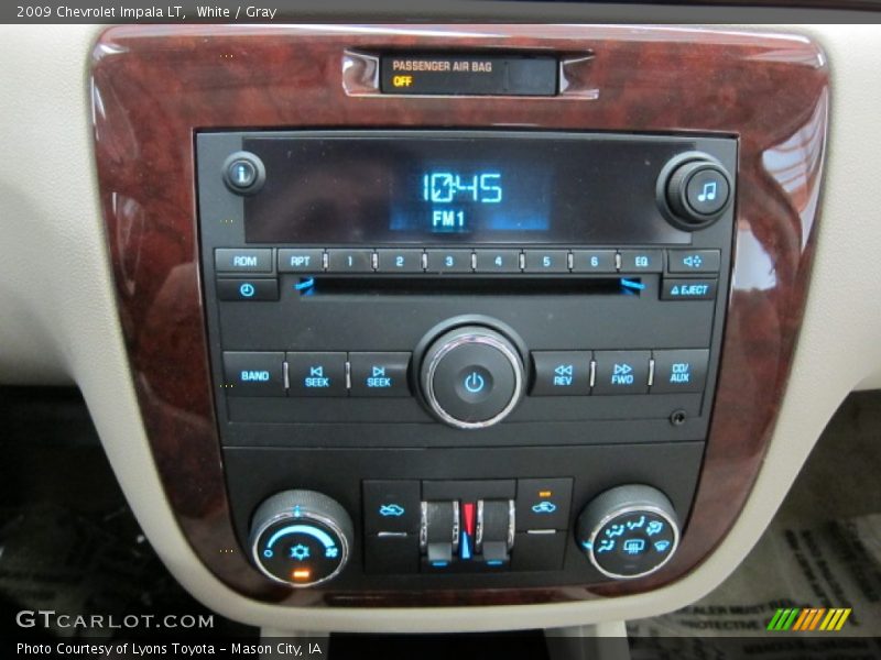 White / Gray 2009 Chevrolet Impala LT