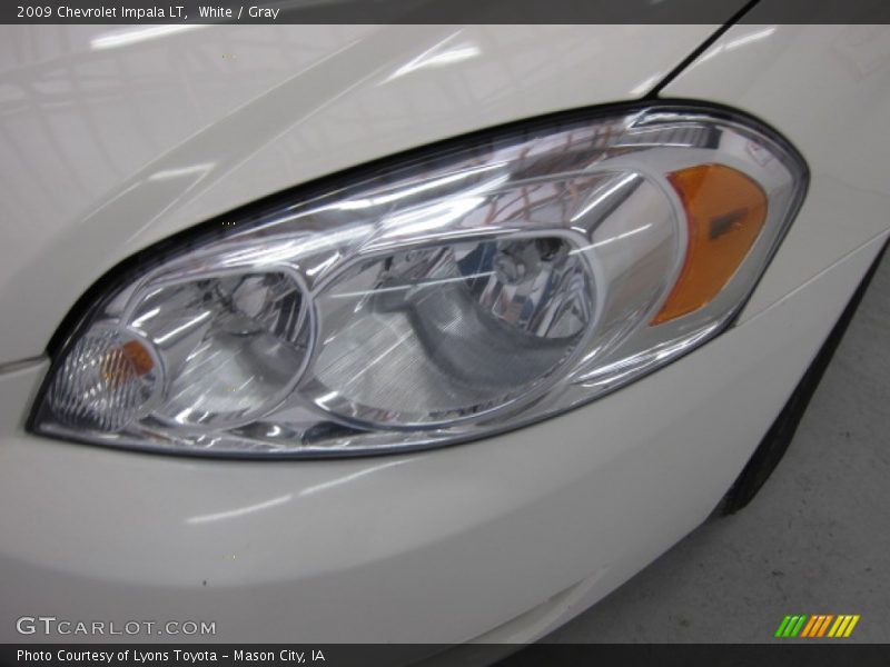 White / Gray 2009 Chevrolet Impala LT