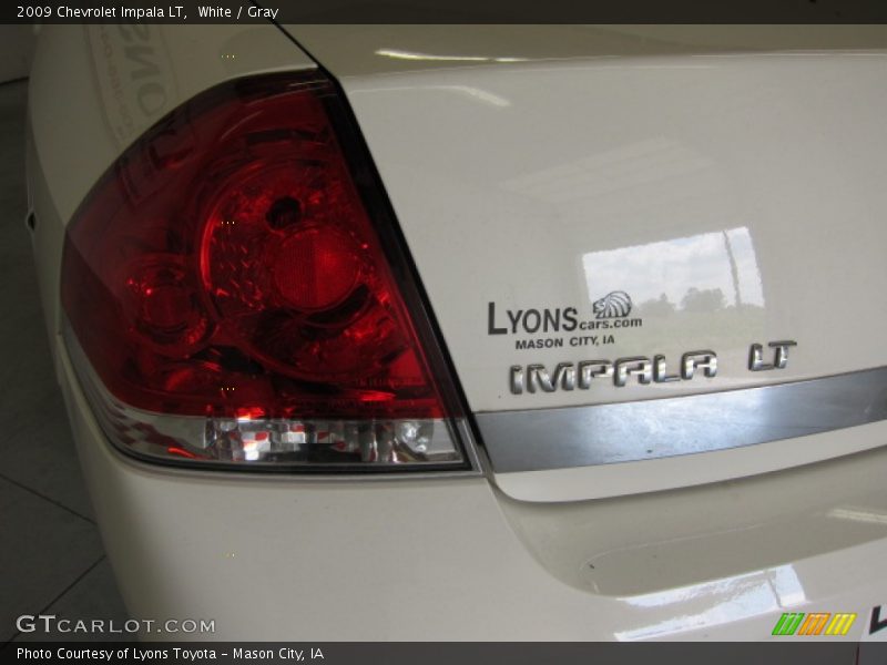 White / Gray 2009 Chevrolet Impala LT