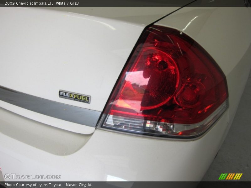 White / Gray 2009 Chevrolet Impala LT