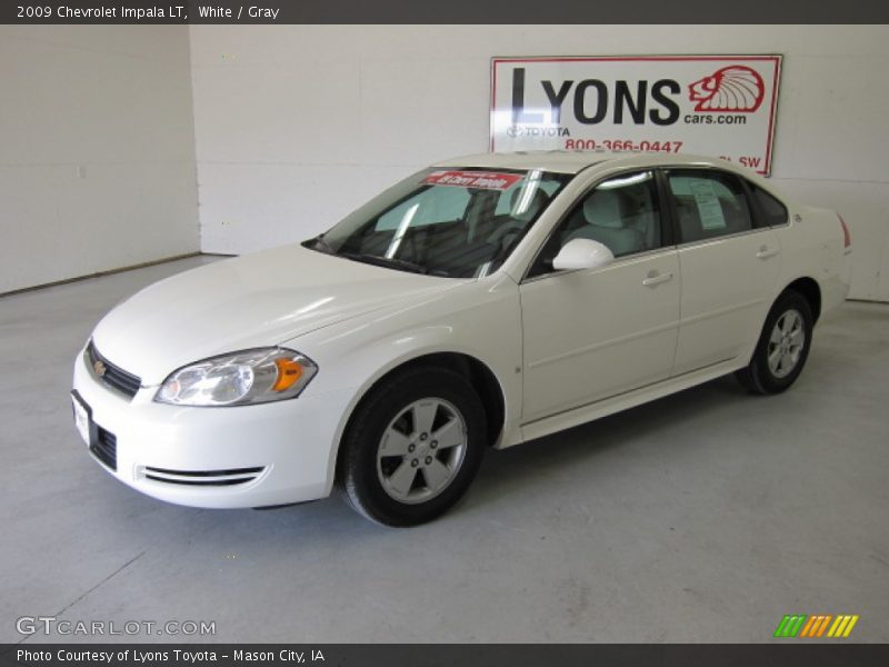 White / Gray 2009 Chevrolet Impala LT