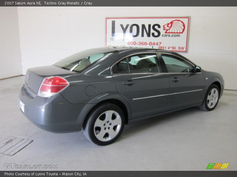 Techno Gray Metallic / Gray 2007 Saturn Aura XE