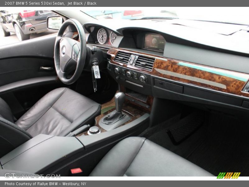 Jet Black / Black 2007 BMW 5 Series 530xi Sedan