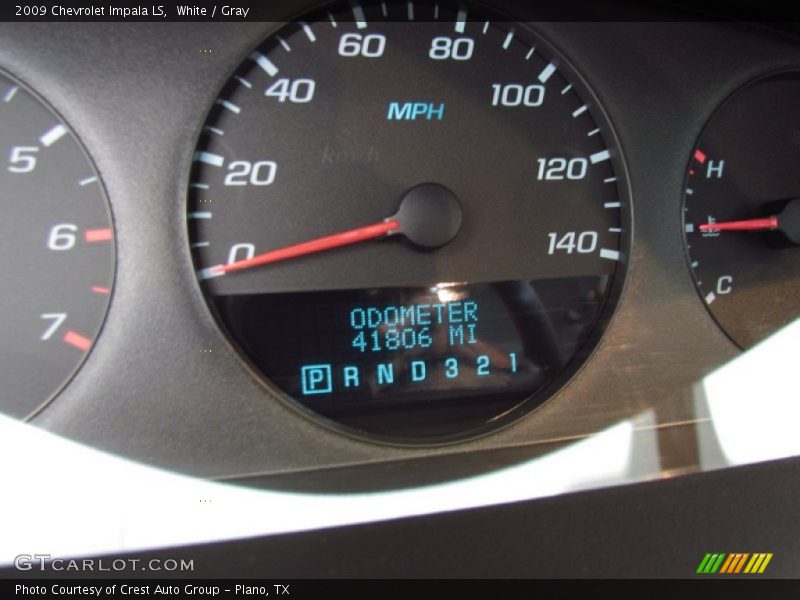 White / Gray 2009 Chevrolet Impala LS