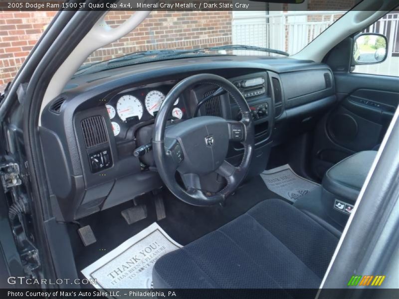 Mineral Gray Metallic / Dark Slate Gray 2005 Dodge Ram 1500 ST Quad Cab 4x4