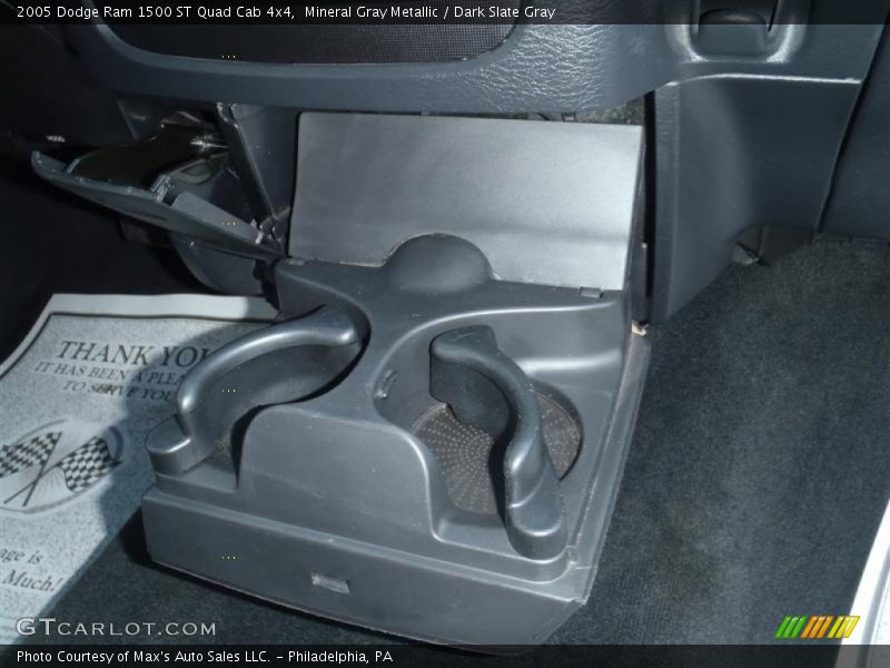 Mineral Gray Metallic / Dark Slate Gray 2005 Dodge Ram 1500 ST Quad Cab 4x4