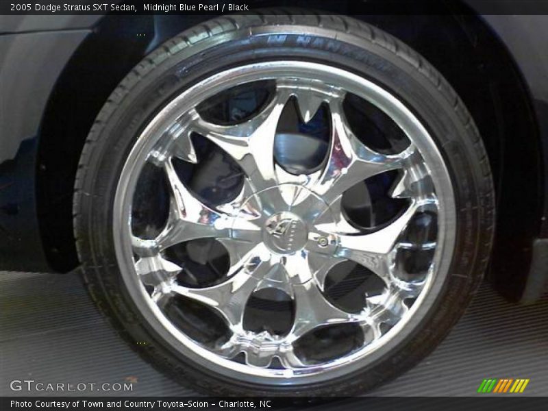 Midnight Blue Pearl / Black 2005 Dodge Stratus SXT Sedan