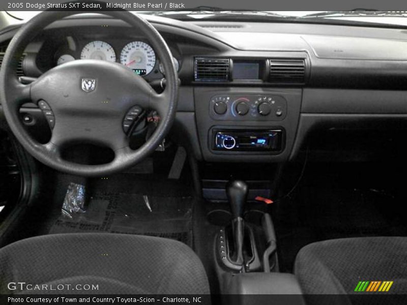 Midnight Blue Pearl / Black 2005 Dodge Stratus SXT Sedan