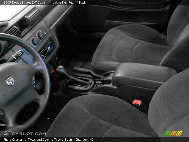 Midnight Blue Pearl / Black 2005 Dodge Stratus SXT Sedan
