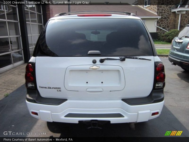 Summit White / Light Gray 2006 Chevrolet TrailBlazer LS 4x4