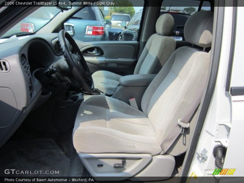 Summit White / Light Gray 2006 Chevrolet TrailBlazer LS 4x4