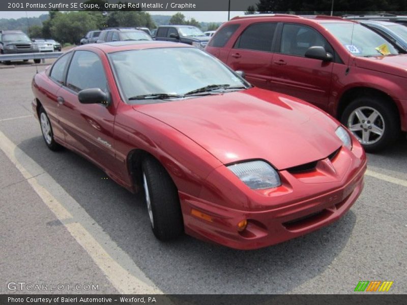 Orange Red Metallic / Graphite 2001 Pontiac Sunfire SE Coupe