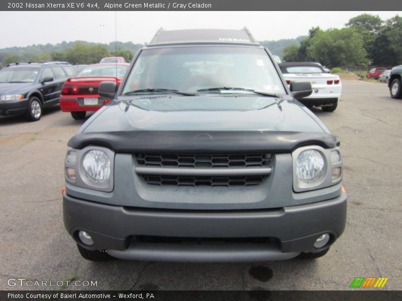 Alpine Green Metallic / Gray Celadon 2002 Nissan Xterra XE V6 4x4