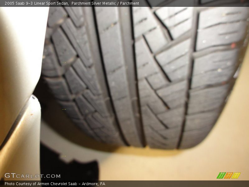 Parchment Silver Metallic / Parchment 2005 Saab 9-3 Linear Sport Sedan