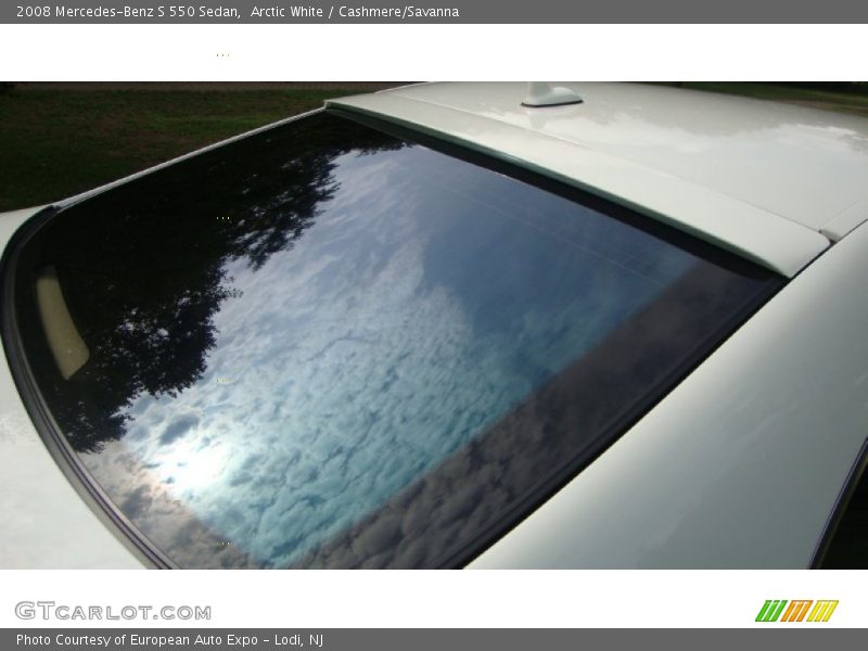 Arctic White / Cashmere/Savanna 2008 Mercedes-Benz S 550 Sedan