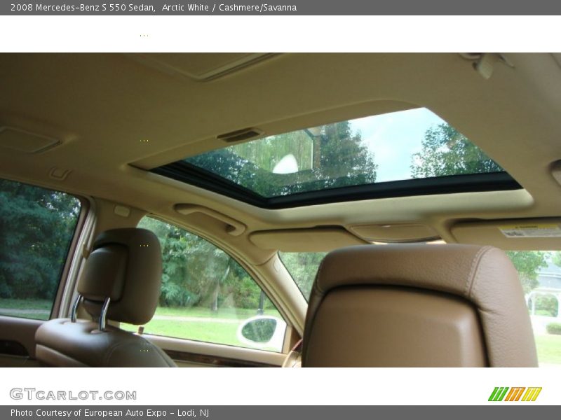 Arctic White / Cashmere/Savanna 2008 Mercedes-Benz S 550 Sedan