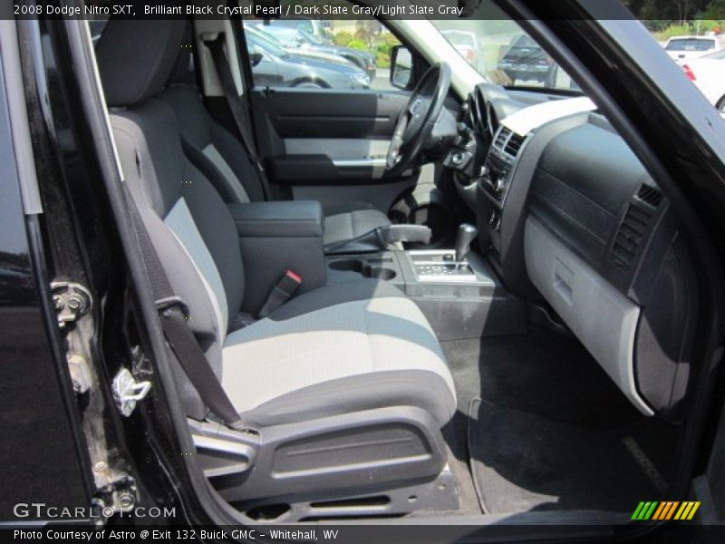 Brilliant Black Crystal Pearl / Dark Slate Gray/Light Slate Gray 2008 Dodge Nitro SXT
