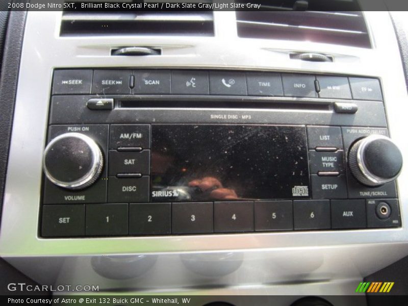 Brilliant Black Crystal Pearl / Dark Slate Gray/Light Slate Gray 2008 Dodge Nitro SXT