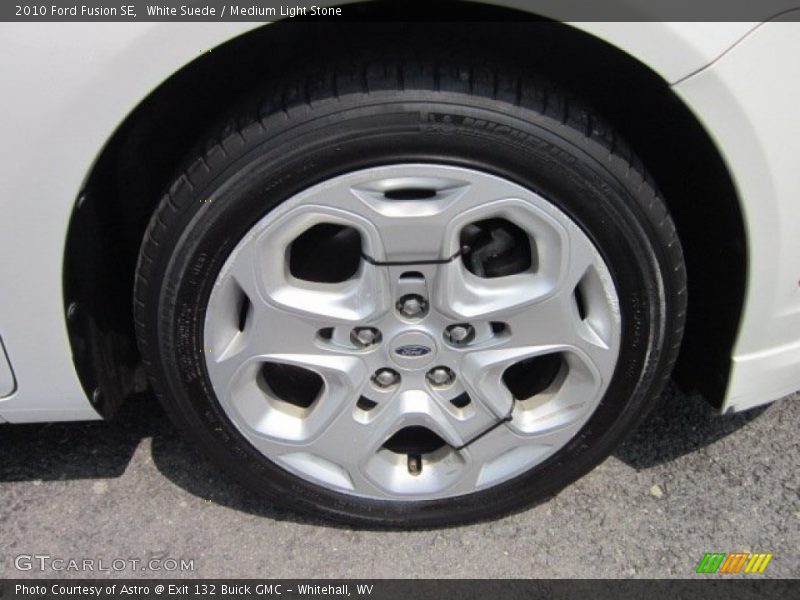 White Suede / Medium Light Stone 2010 Ford Fusion SE