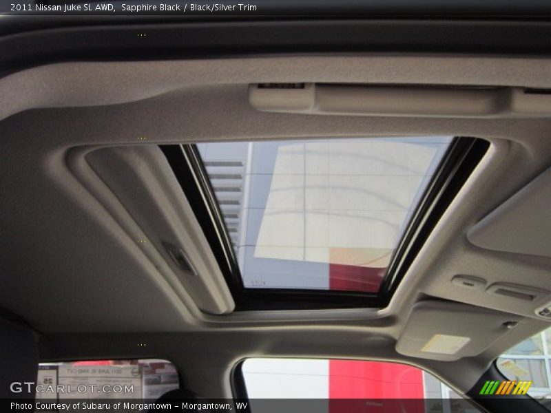 Sapphire Black / Black/Silver Trim 2011 Nissan Juke SL AWD