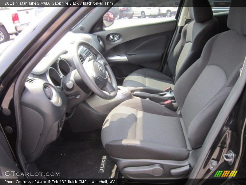 Sapphire Black / Black/Silver Trim 2011 Nissan Juke S AWD