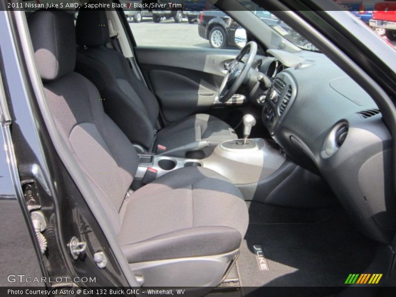 Sapphire Black / Black/Silver Trim 2011 Nissan Juke S AWD