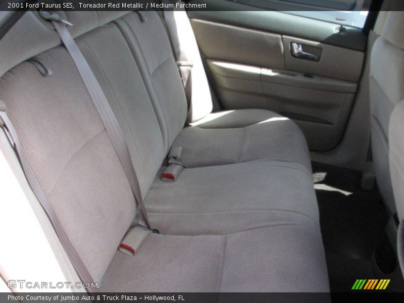 Toreador Red Metallic / Medium Parchment 2001 Ford Taurus SES