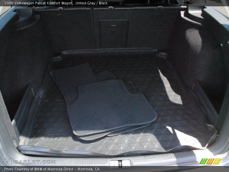 United Gray / Black 2008 Volkswagen Passat Komfort Wagon