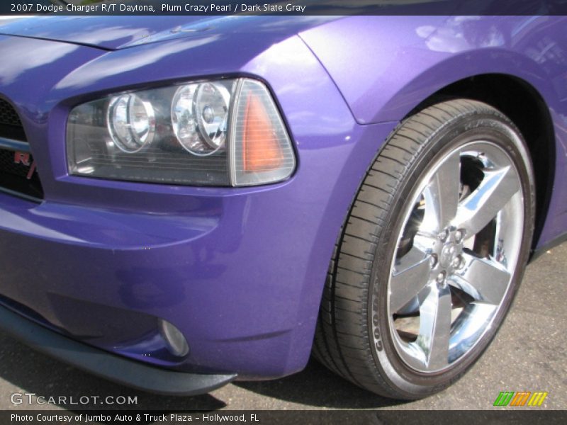 Plum Crazy Pearl / Dark Slate Gray 2007 Dodge Charger R/T Daytona