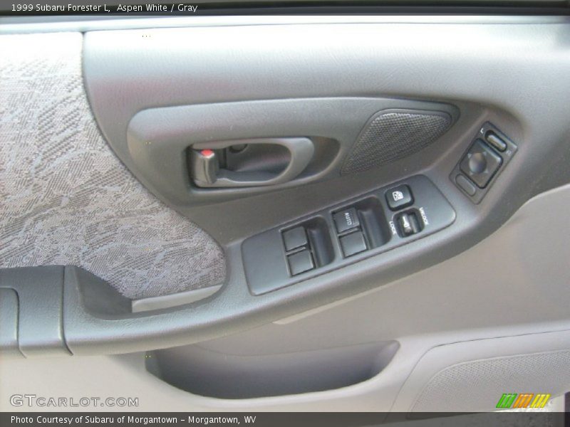 Aspen White / Gray 1999 Subaru Forester L