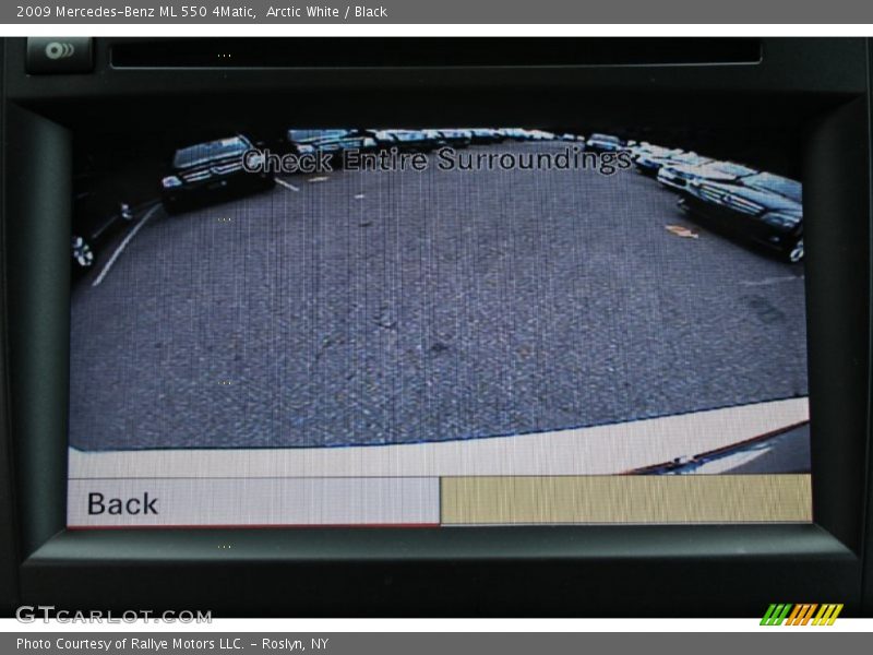 Arctic White / Black 2009 Mercedes-Benz ML 550 4Matic