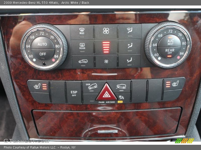 Arctic White / Black 2009 Mercedes-Benz ML 550 4Matic