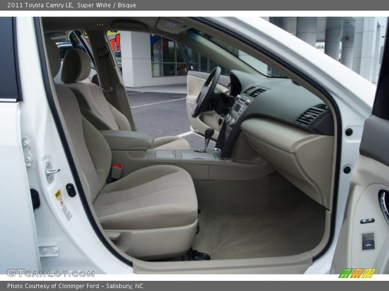 Super White / Bisque 2011 Toyota Camry LE