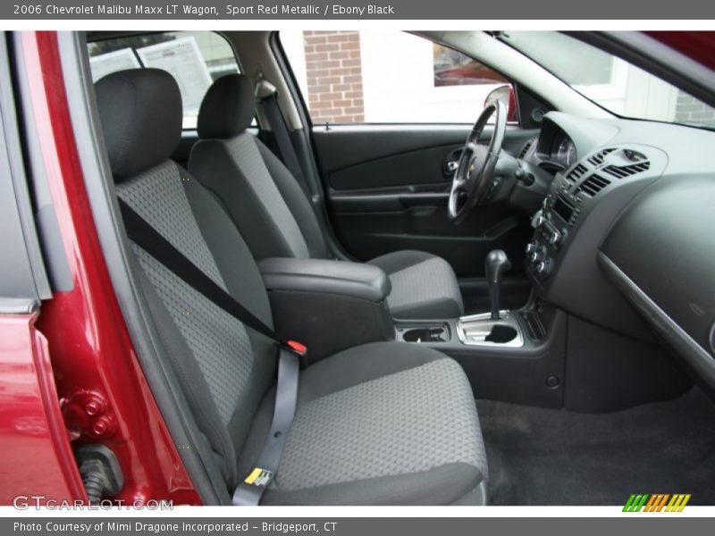  2006 Malibu Maxx LT Wagon Ebony Black Interior