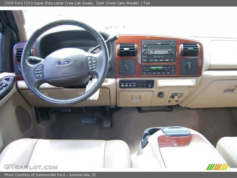 Dashboard of 2006 F350 Super Duty Lariat Crew Cab Dually