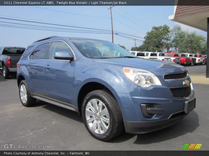 Front 3/4 View of 2011 Equinox LT AWD