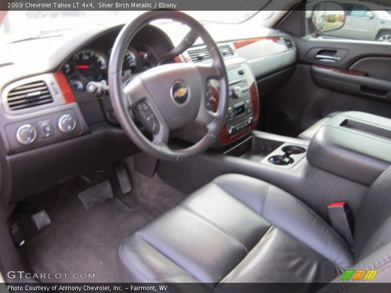 Silver Birch Metallic / Ebony 2009 Chevrolet Tahoe LT 4x4