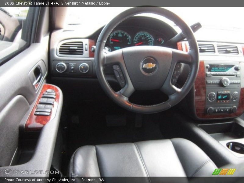 Silver Birch Metallic / Ebony 2009 Chevrolet Tahoe LT 4x4