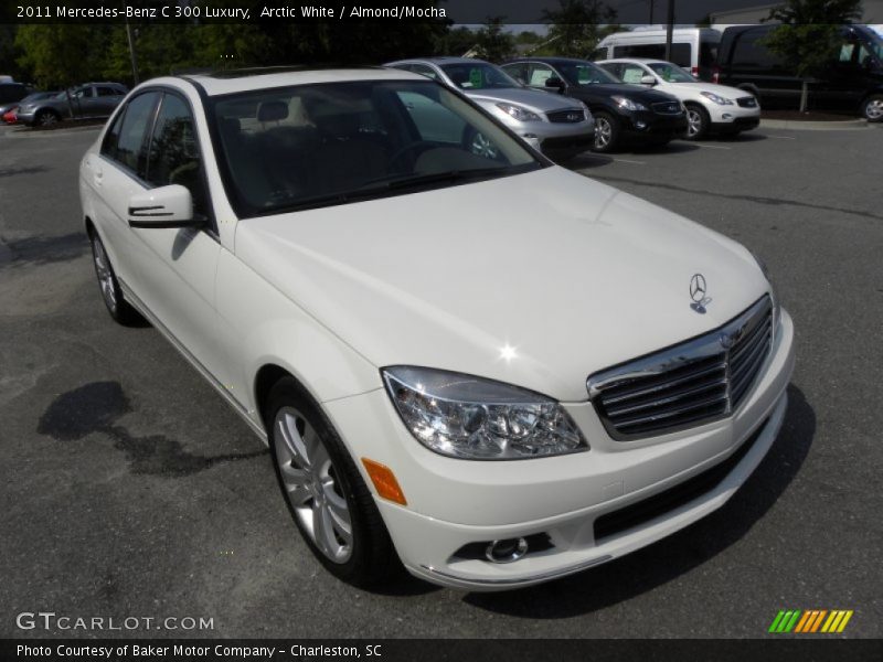Arctic White / Almond/Mocha 2011 Mercedes-Benz C 300 Luxury