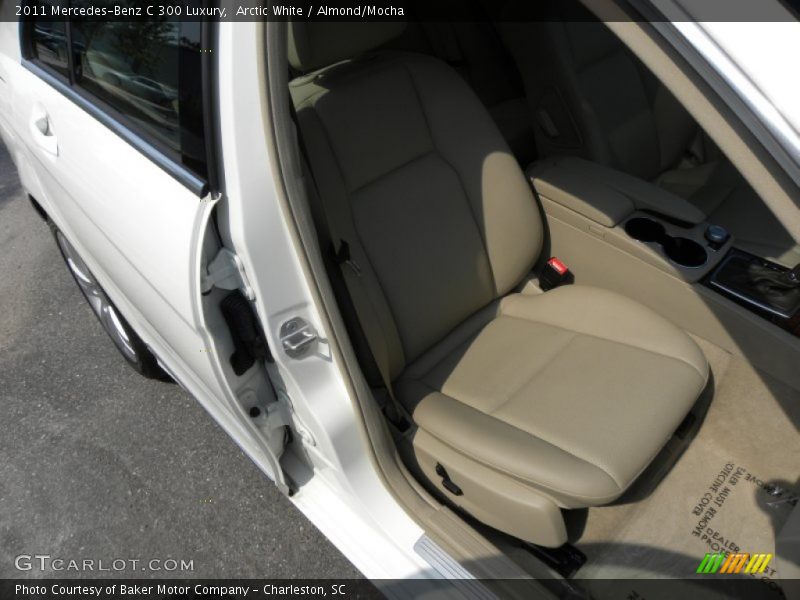 Arctic White / Almond/Mocha 2011 Mercedes-Benz C 300 Luxury