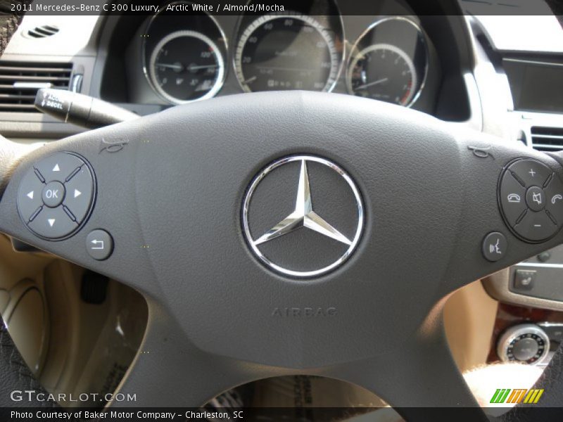 Arctic White / Almond/Mocha 2011 Mercedes-Benz C 300 Luxury