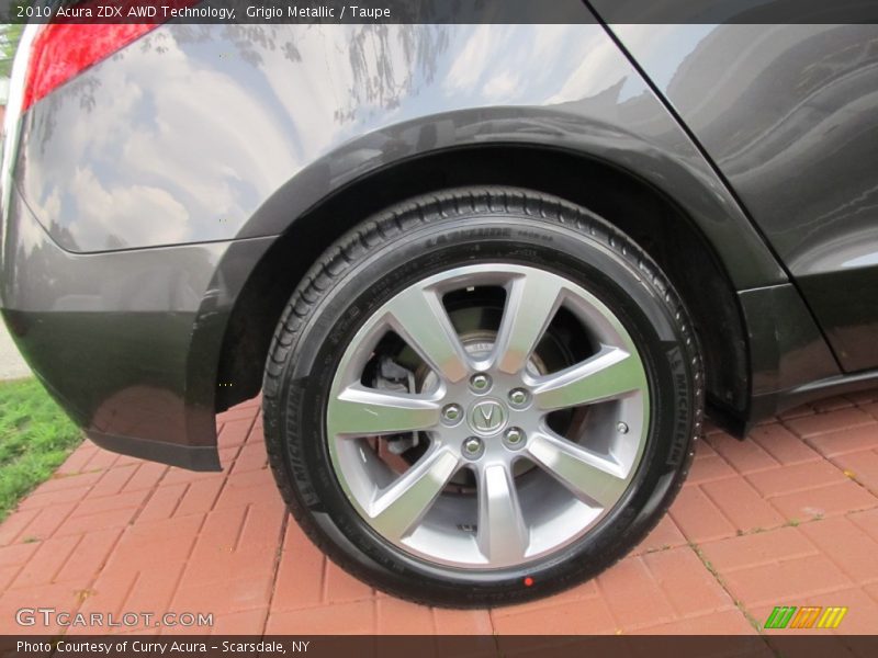  2010 ZDX AWD Technology Wheel