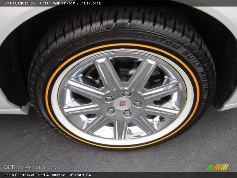 Ocean Pearl Tri-coat / Shale/Cocoa 2010 Cadillac DTS