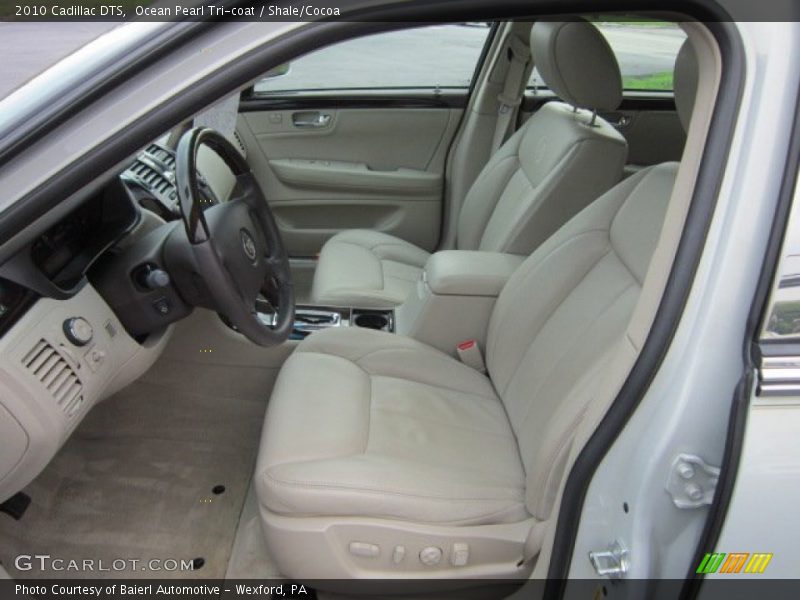 Ocean Pearl Tri-coat / Shale/Cocoa 2010 Cadillac DTS