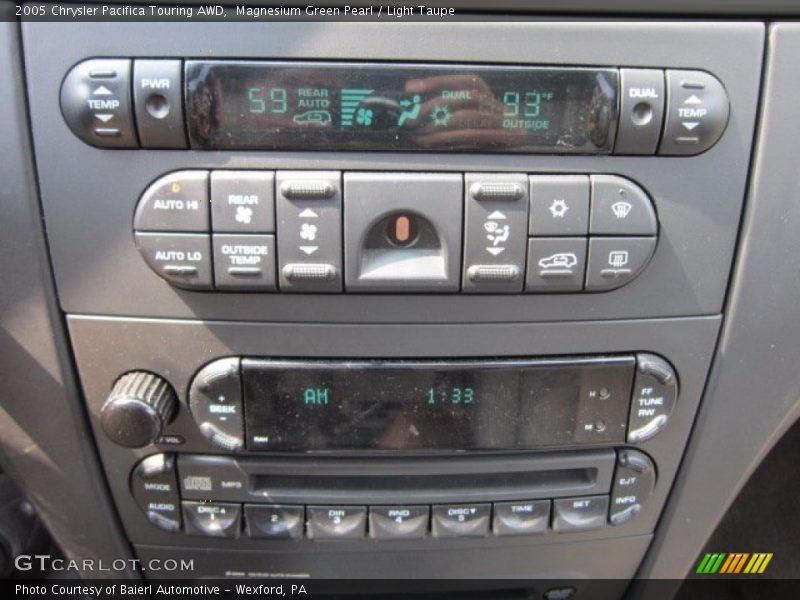 Controls of 2005 Pacifica Touring AWD