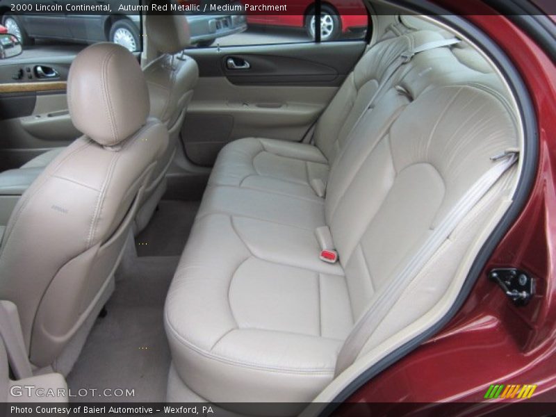  2000 Continental  Medium Parchment Interior