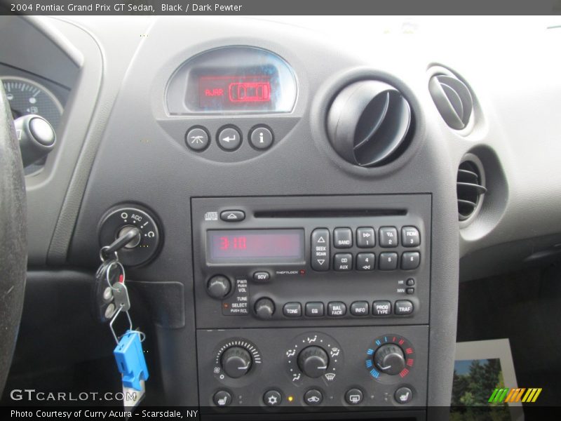 Black / Dark Pewter 2004 Pontiac Grand Prix GT Sedan