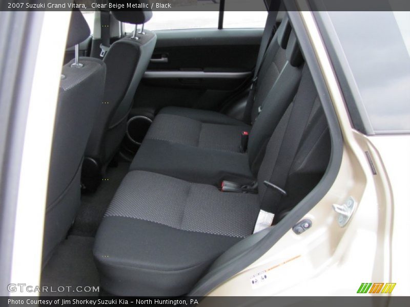  2007 Grand Vitara  Black Interior