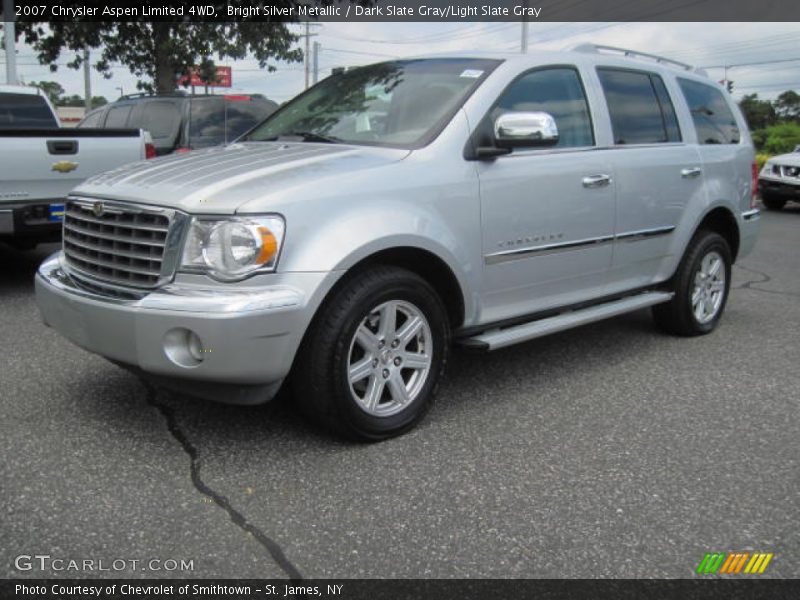Bright Silver Metallic / Dark Slate Gray/Light Slate Gray 2007 Chrysler Aspen Limited 4WD
