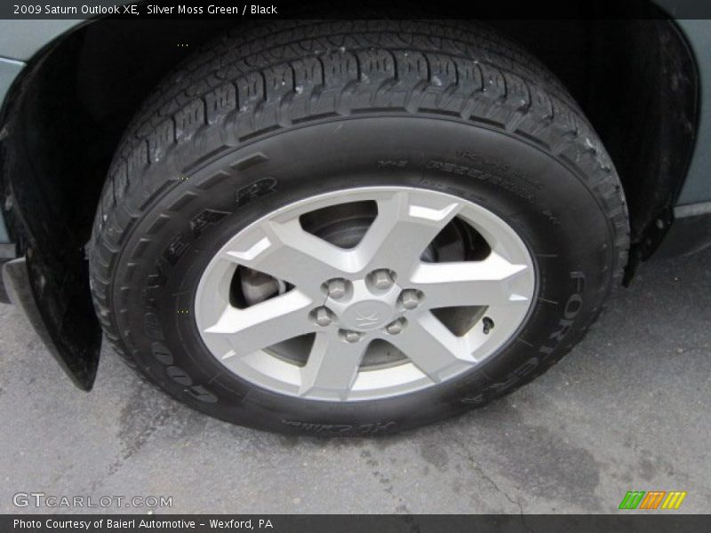 Silver Moss Green / Black 2009 Saturn Outlook XE